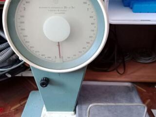Продам советские весы - рабочие.