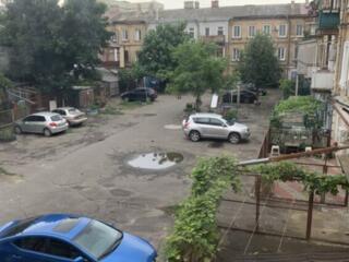 27701 Продам просторную 3-комнатную квартиру на ...