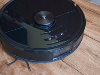 Продам робот пылесос Roborock s6 max pro
