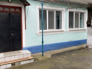 Котельцовый дом в Парканах, 14 соток, пл. 100,3 ком. удобства баня, торг.