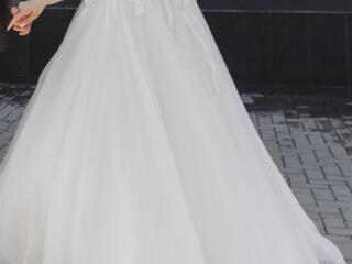 Продаю свадебное платье
