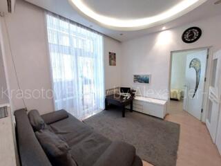 Стильная квартира с современным ремонтом в «сталинке» на Молдаванке!