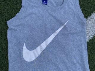 Продам NIKE
