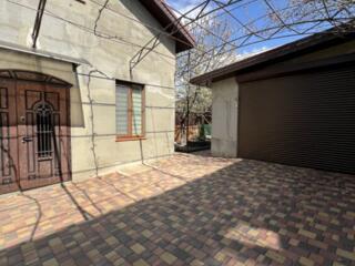 Продается для с мансардным этажом на Бородинке