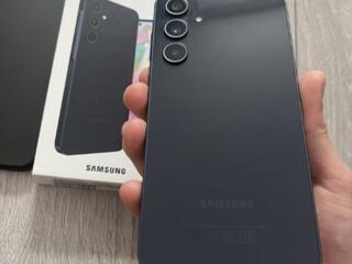 Samsung A35