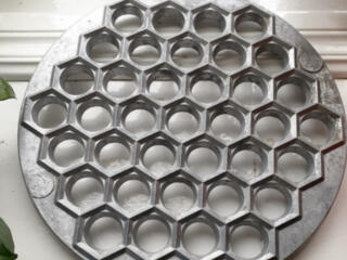 Пельменница советская 150лей. Решетка- гриль 80лей