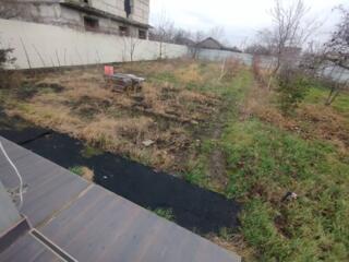 В продаже участок правильной формы. Вода на участок заведена. Свет ...