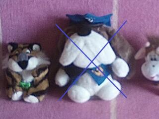 Игрушки новые и б/у, кукла, пищалки, машинки, пластилин и др.