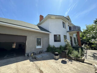 Продам двухэтажный дом 320 кв. м., Царское село-2.