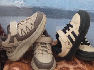 Продам кроссовки 30р-р