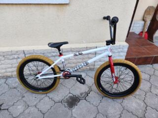 Custom BMX