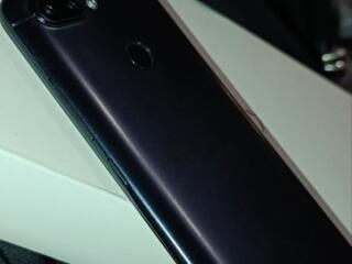 Продаю Сяоми Redmi 6 – отличный бюджетный смартфон.
