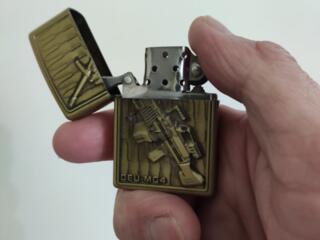Бензиновая зажигалка NGLING