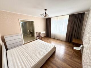 Большая 1-комнатная в Центре (45 кв. м. )