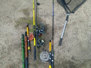 Продам спининги