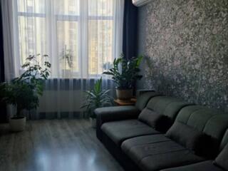 Заходи и живи! Продается «евро-двухкомнатная» квартира с ремонтом, ...