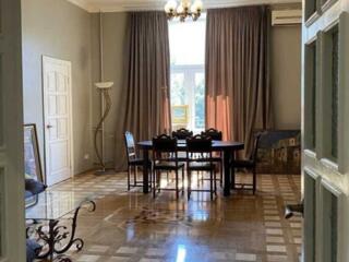 довгострокова оренда 3-к квартира Київ, Шевченківський, 2200 $/міс.