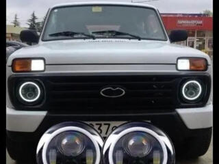 Фары для Lada Niva ВАЗ 2121