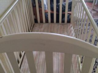 Продам детскую кроватку.