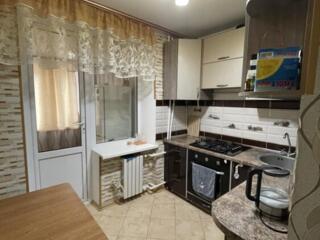 Сдается двухкомнатная квартира с пристройкой