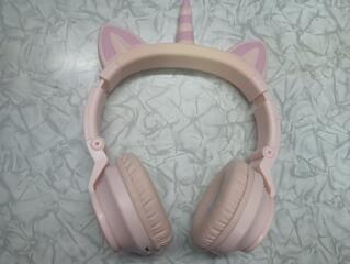 Розовые наушники с подсветкой и хорошим звуком