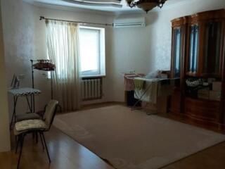 3к. квартируа пр. Шевченка, хороший дом 2006 г.