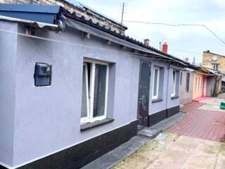 В продаже 2х комнатная квартира от строителей. Начат ремонт, сделана .