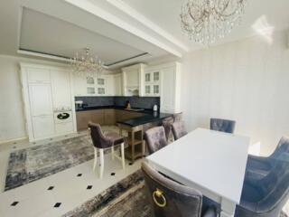 Продается 3-комнатная квартира на  8 станции Большого Фонтана. ...