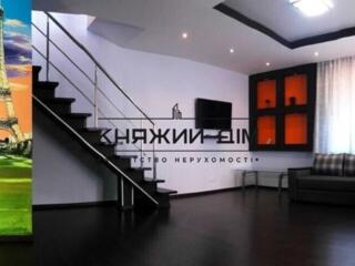 Задається будинок (таунхаус) у с. Ходосівка загальною площею 180 кв. .