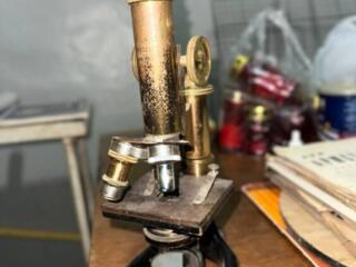 Микроскоп старинный Leitz Wetzlar