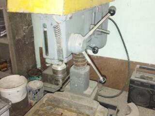 Сверлильный станок 2м112