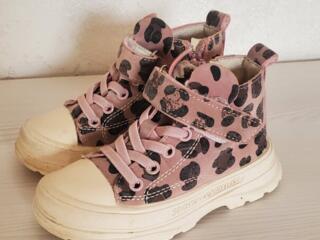 Обувь в отличном состоянии