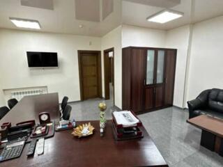 продаж офісне приміщення Дніпро, Центральний, 200000 $