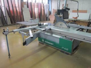 Распиловщик на форматно-раскроечный станок