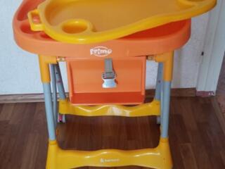 Продам стульчик для кормления