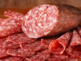 Франция. Производство колбас и сосисок.