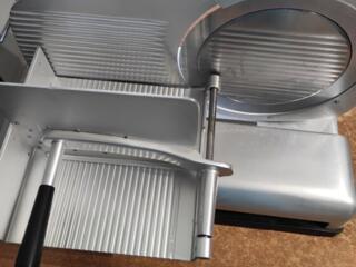 Продаю слайсер Безерба — писать на Вайбер