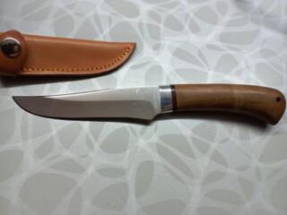 Новые охотничьи ножи с чехлами