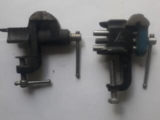 Тиски ювелирные и слесарные настольные СССР. сост. отличное.