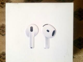 AirPods 4