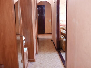 Сдается 3-ка в Красных Казармах! 5/9