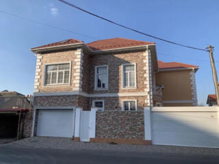 Продам трехэтажный дом 233 кв. м., ул. Львовская/Дачный пер.