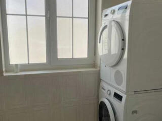 Продам трехэтажный дом 250 кв. м., ул. Львовская/Дачный пер.