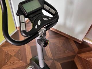 Велотренажер, скамья для пресса, массажёр для спины и шеи