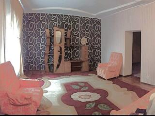 Коблевская: продам 2 ком. квартиру в тихом центре возле Нового базара!