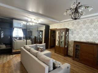 Продам 3-к в ЖК " Вернисаж "/ Костанди