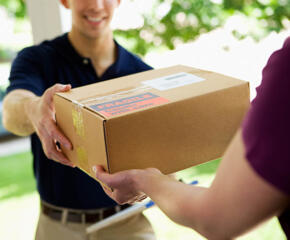 Доставка посылок с Украины, Новая почта, Rozetka, Prom, OLX и тд.