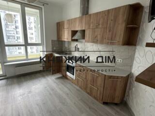 Пропонується в оренду 3-х.кімнатна, роздільна квартира в ЖК "Пор 