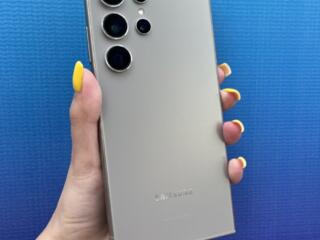 Samsung Galaxy S24 Ultra 12/512Gb в сером цвете