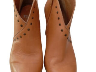 Ботинки, ботильоны кожаные, бохо. Бренд texto.